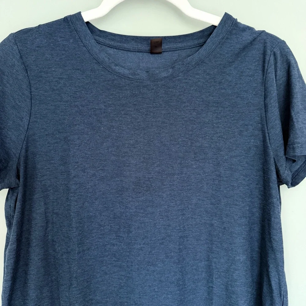 Beyond Yoga "On the Down Low" T-Shirt Nocturnal Navy Blue Soft Workout Tee - Picture 5 of 15